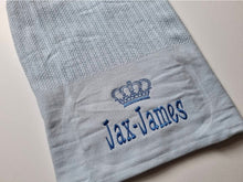 Load image into Gallery viewer, Blue Personalised Circular Baby Blanket