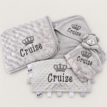 Load image into Gallery viewer, Personalised 4-Piece Baby Gift Set – Blanket, Hooded Towel, Comforter &amp; Taggy
