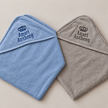 Load image into Gallery viewer, Hooded Baby towels
