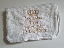 Load image into Gallery viewer, white full personalisation Rosebud Blanket
