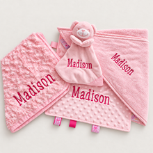 Load image into Gallery viewer, Personalised 4-Piece Baby Gift Set – Blanket, Hooded Towel, Comforter &amp; Taggy
