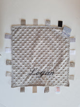 Load image into Gallery viewer, Personalised grey Taggie
